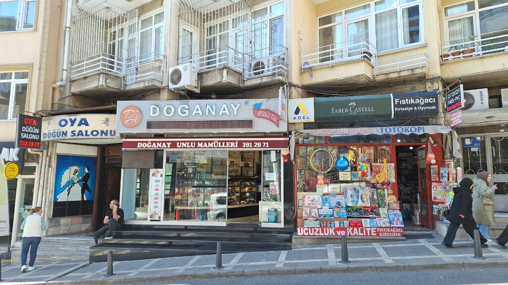 الحلويات Doganay Pasta-Unlu Mamuller ، اسطنبول، صورة