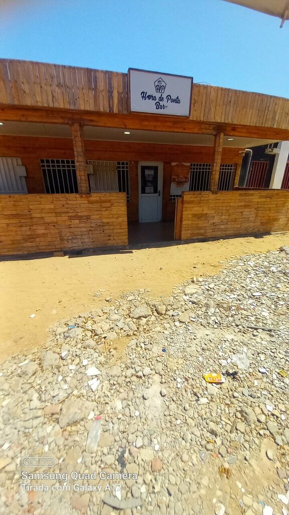 Bar, pub Hora de ponta, Loanda, photo