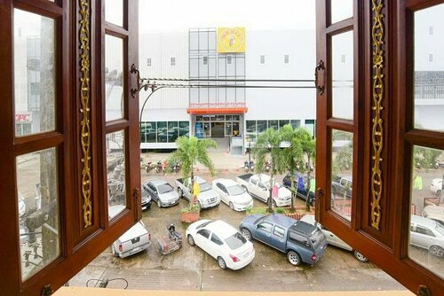 Гостиница Ban Aothong Hotel в Транге