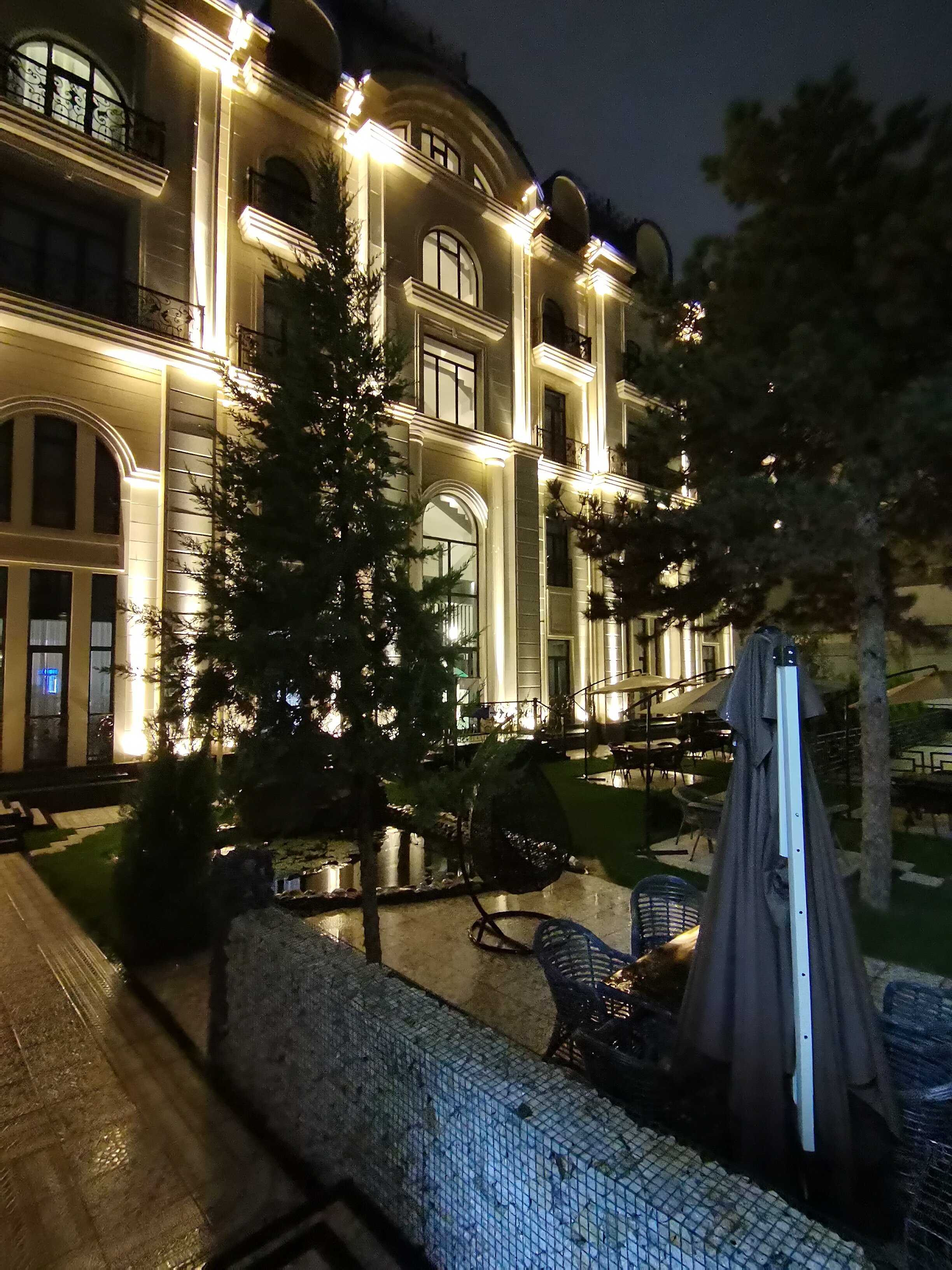 Фото Baden-Baden Hotel