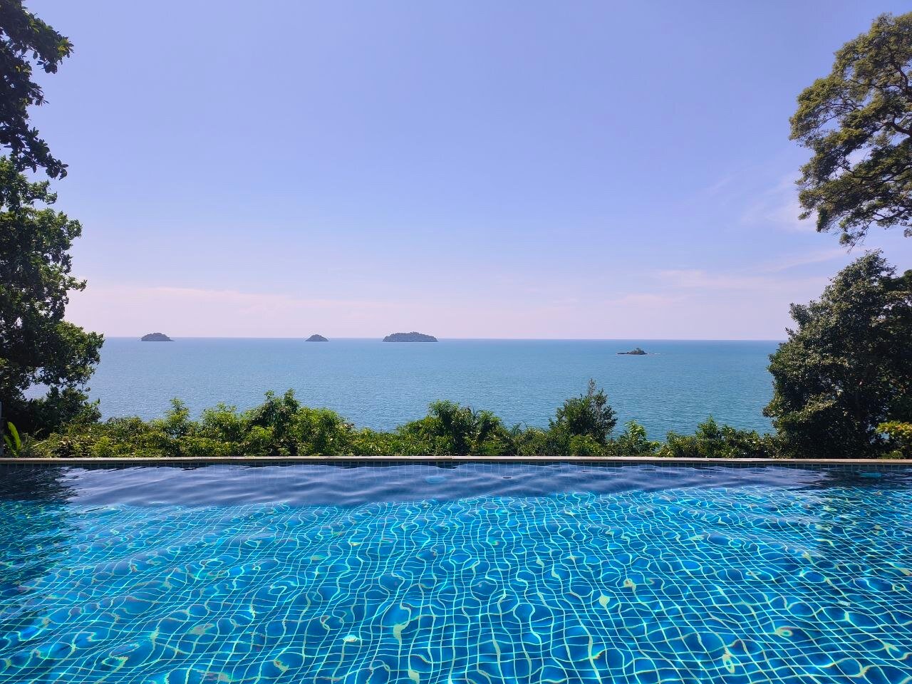 Фото Koh Chang Cliff Beach Resort