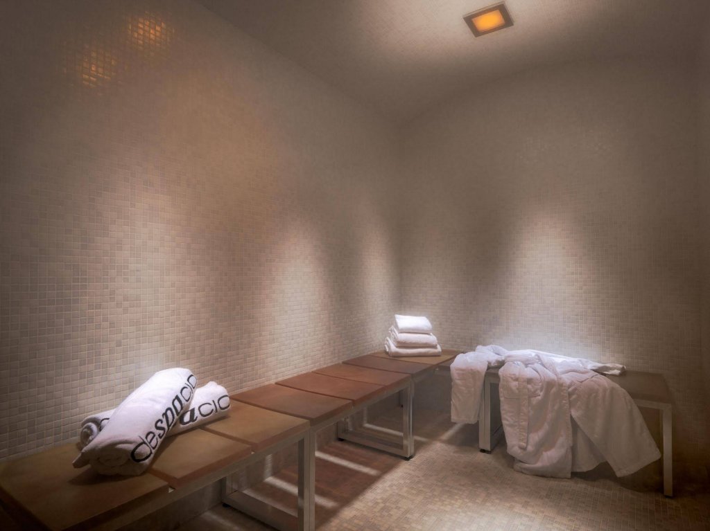 Фото H10 Roma Città