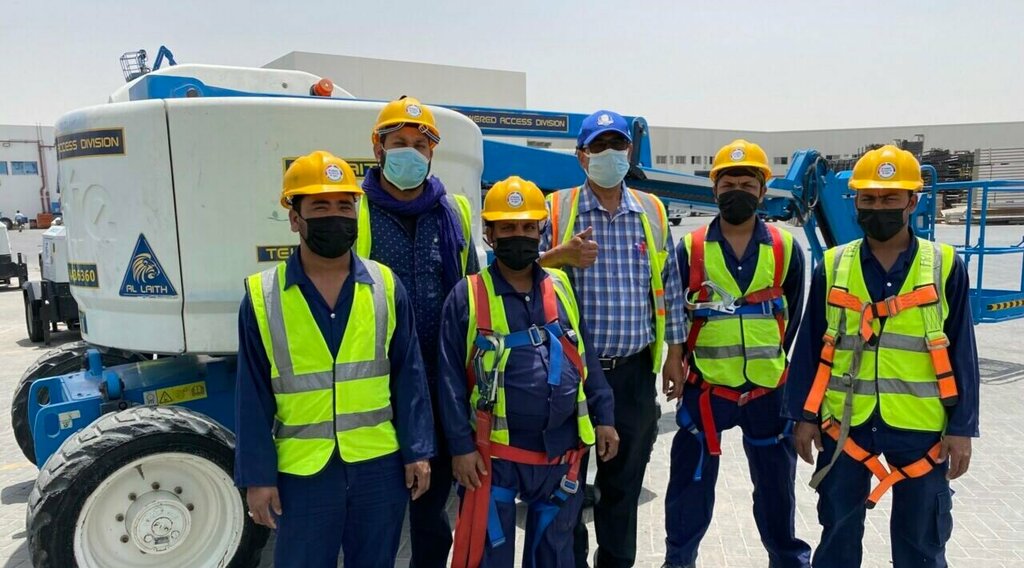 Construction equipment and machinery Al Laith International Cranes & Loading & Equipment Rental, Abu Dhabi, photo