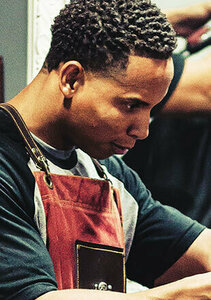 Al Waqth Gents Salon (Sheikh Hamdan Building R2, Sheikh Hamdan Colony, Al Karama, Bur Dubai, Dubai), barber shop