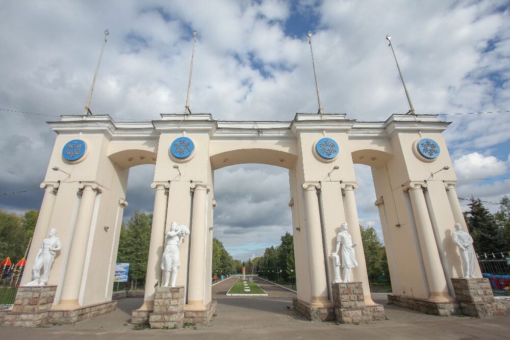 Kültür ve eğlence parkları Park Krylya Sovetov, Kazan, foto