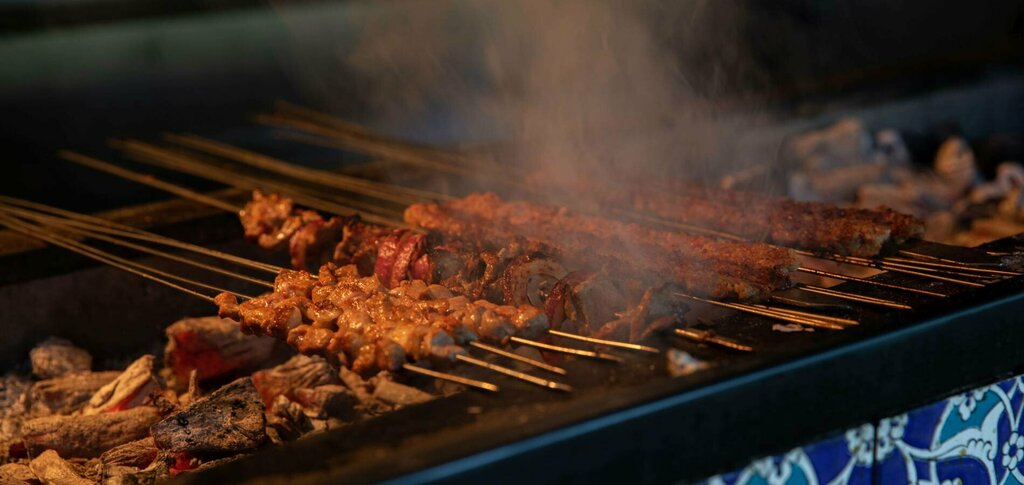 Cafe The walkway in the Gpr, Dubai, photo