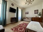 RoomyRoom Retro Nevskiy (Kanala Griboedova Embankment, 2Б), short-term housing rental