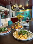 Studio Vilka (ploshchad Metallurgov, 2) ، مطعم
