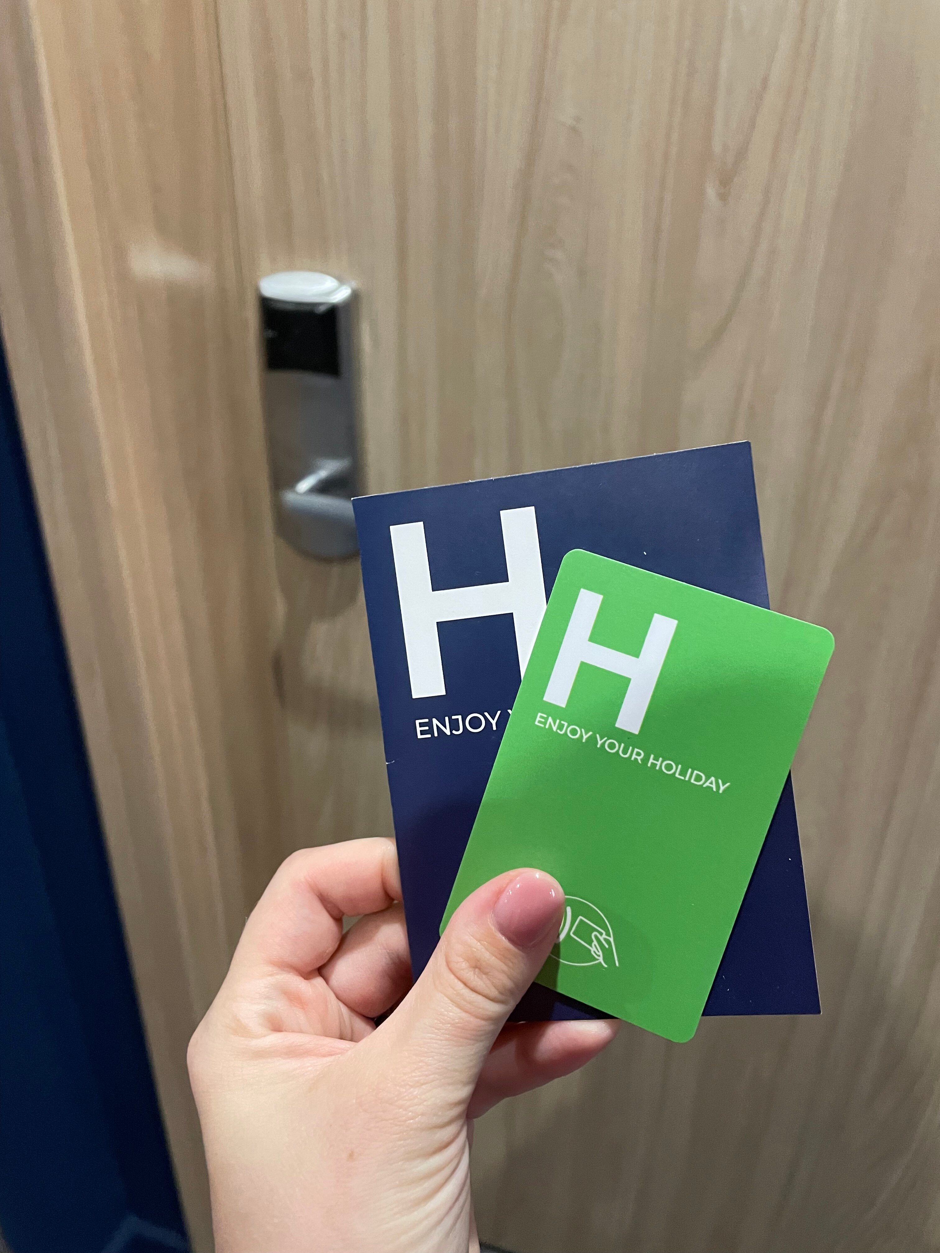 Фото Holiday Inn Express Almaty