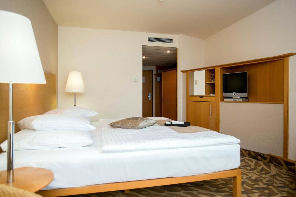 Фото Lotus Therme Hotel & SPA