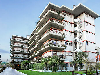 Фото Aparthotel Adagio Roma Vatican