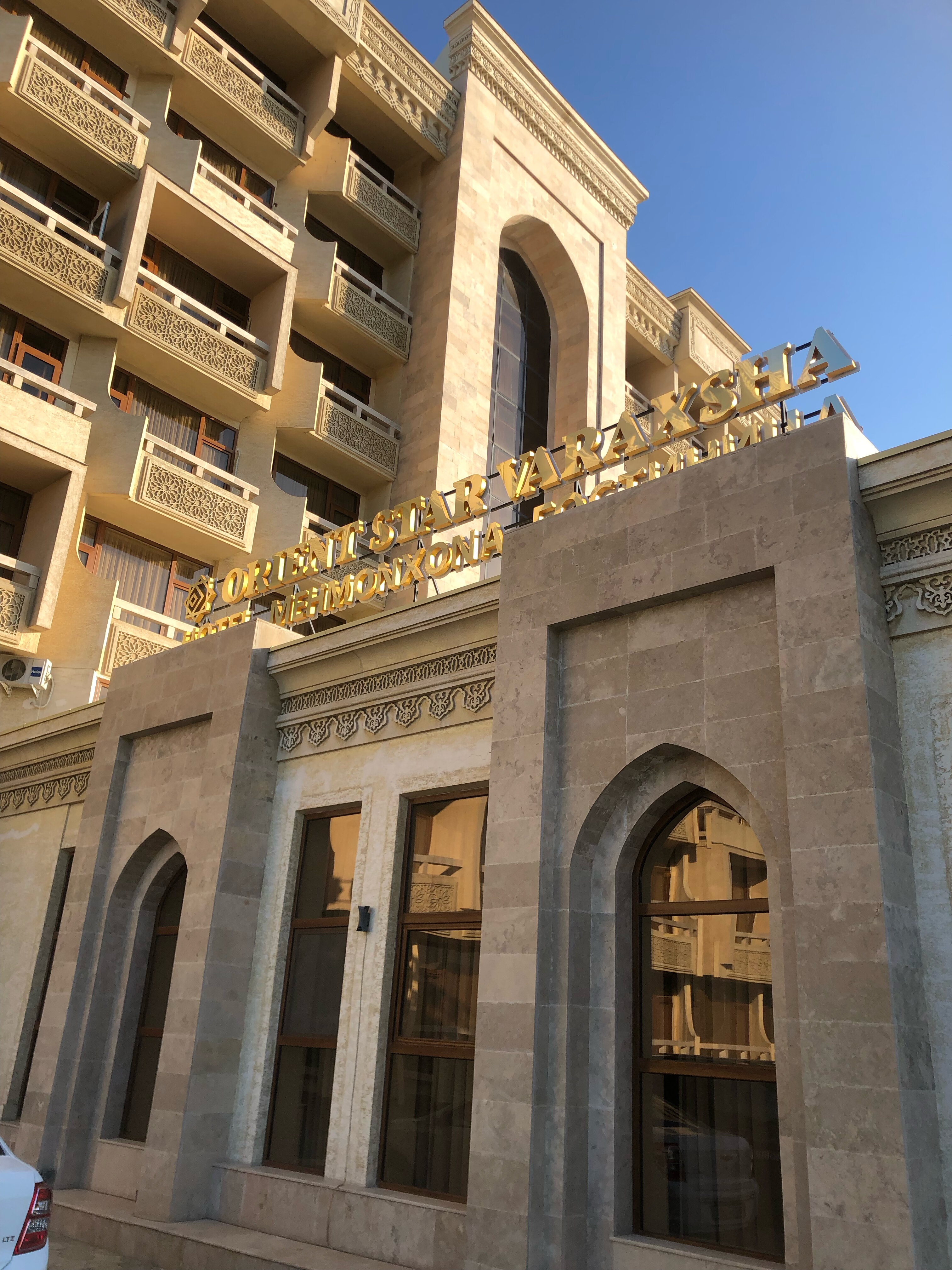 Фото Orient Star Varaxsha