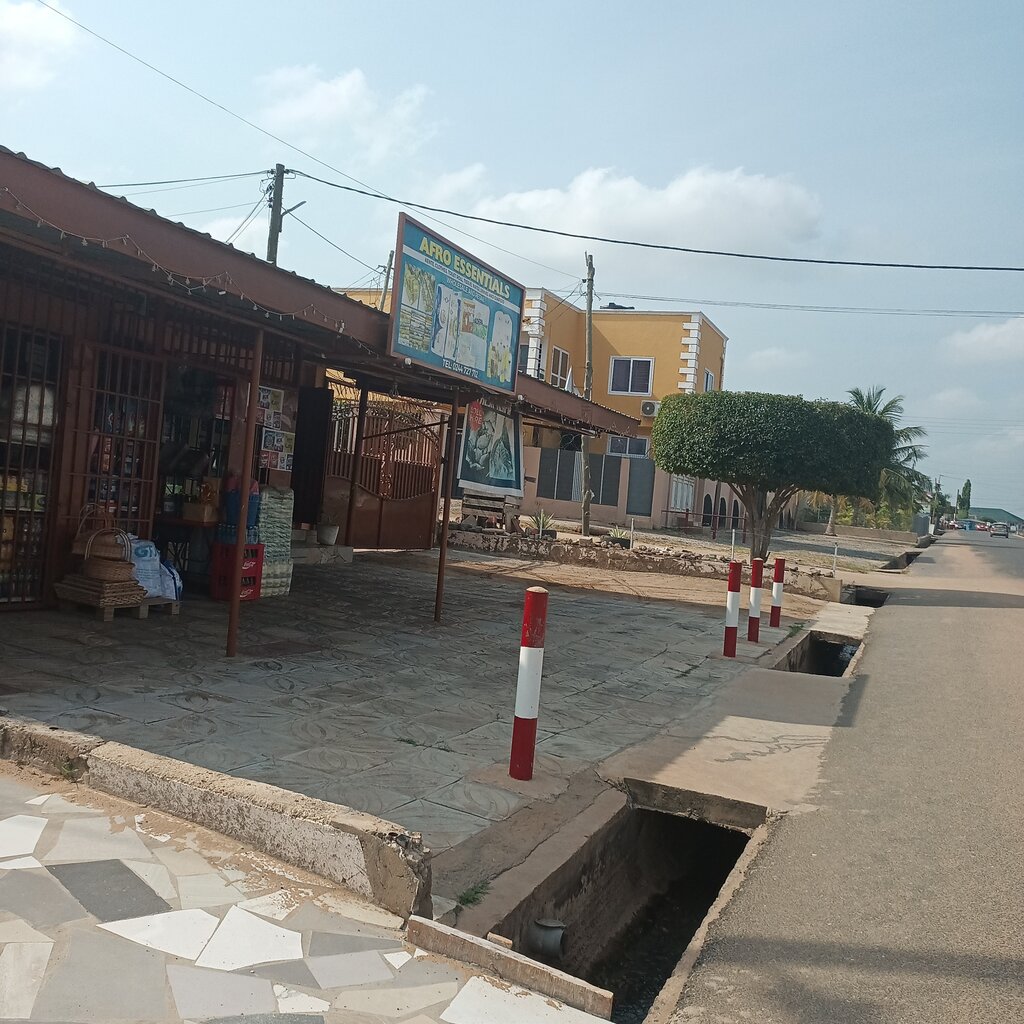 Water store Afro Essentials, Earth, photo