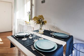 Фото At Home Heart of Milan - Manzoni