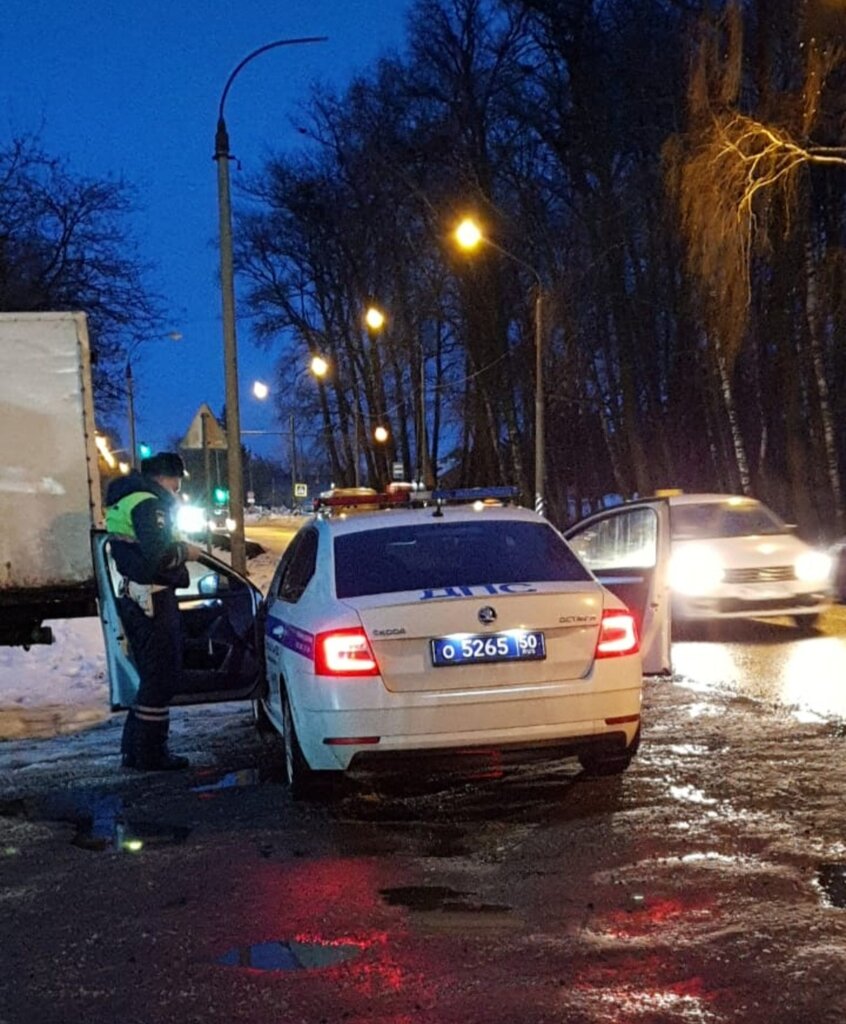 Trafik polisi 2 Batalon 1 polka Dps Gibdd Gu Mvd Rossii po Moskovskoy oblasti, Dmitrov, foto