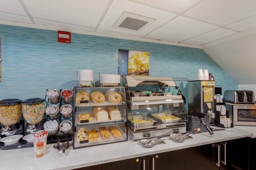 Гостиница Best Western Plus Brooklyn Bay Hotel в Нью-Йорке