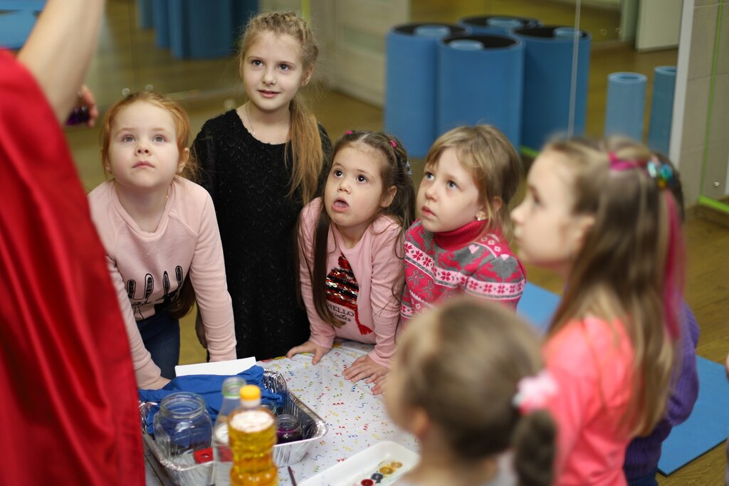 Club para niños y adolescentes Маленький гений, , foto