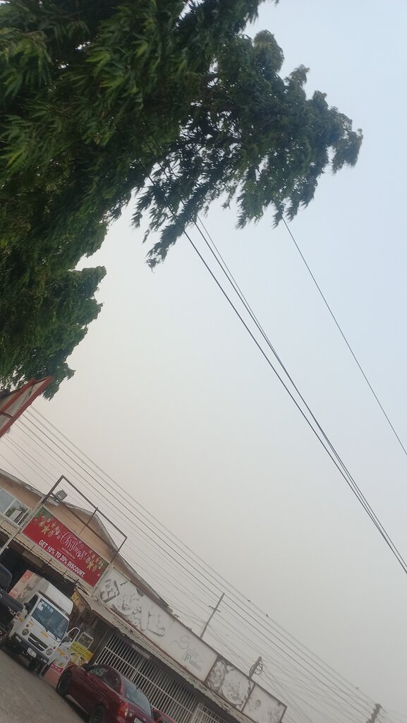 Supermarket Naresh Super Market, Accra, photo