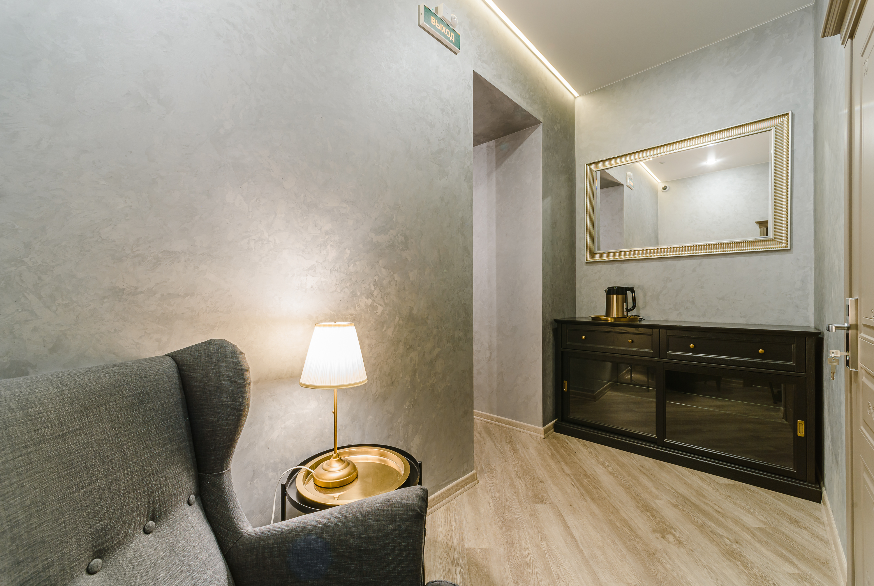 Фото Simple Weekend Inn