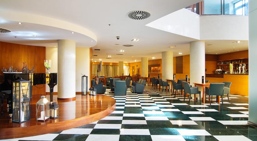 Фото Barcelona Airport Hotel