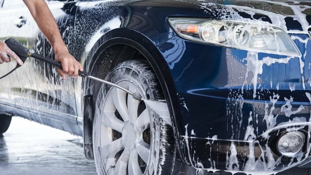 شركة تنظيف سيارات بابها 0554036105