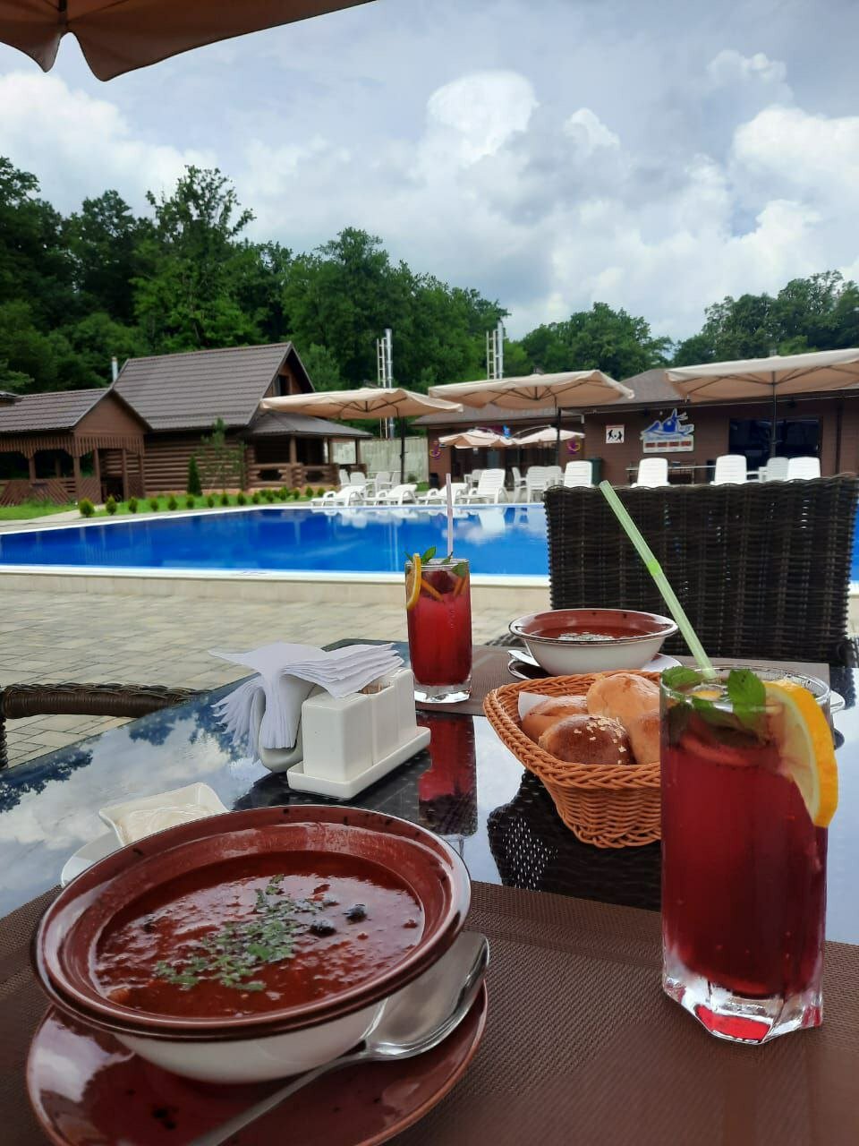 Фото Загородный клуб Ласточкино Гнездо