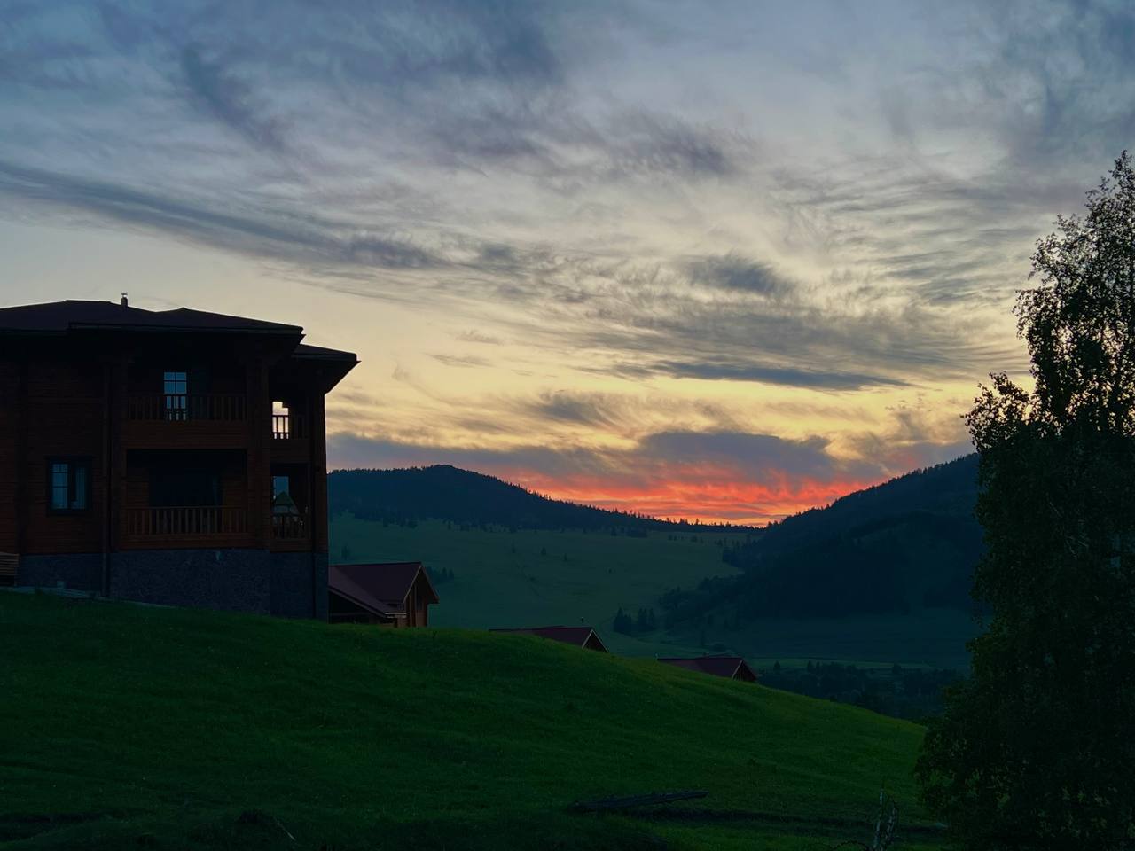 Фото Шебалинский питомник Королевский марал