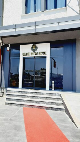 Гостиница Grand Royal Hotel в Силиври