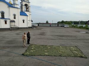 Церковь Казанской иконы Божией Матери (Центральная ул., 1Б, посёлок Школьный), православный храм в Кемеровской области (Кузбассе)