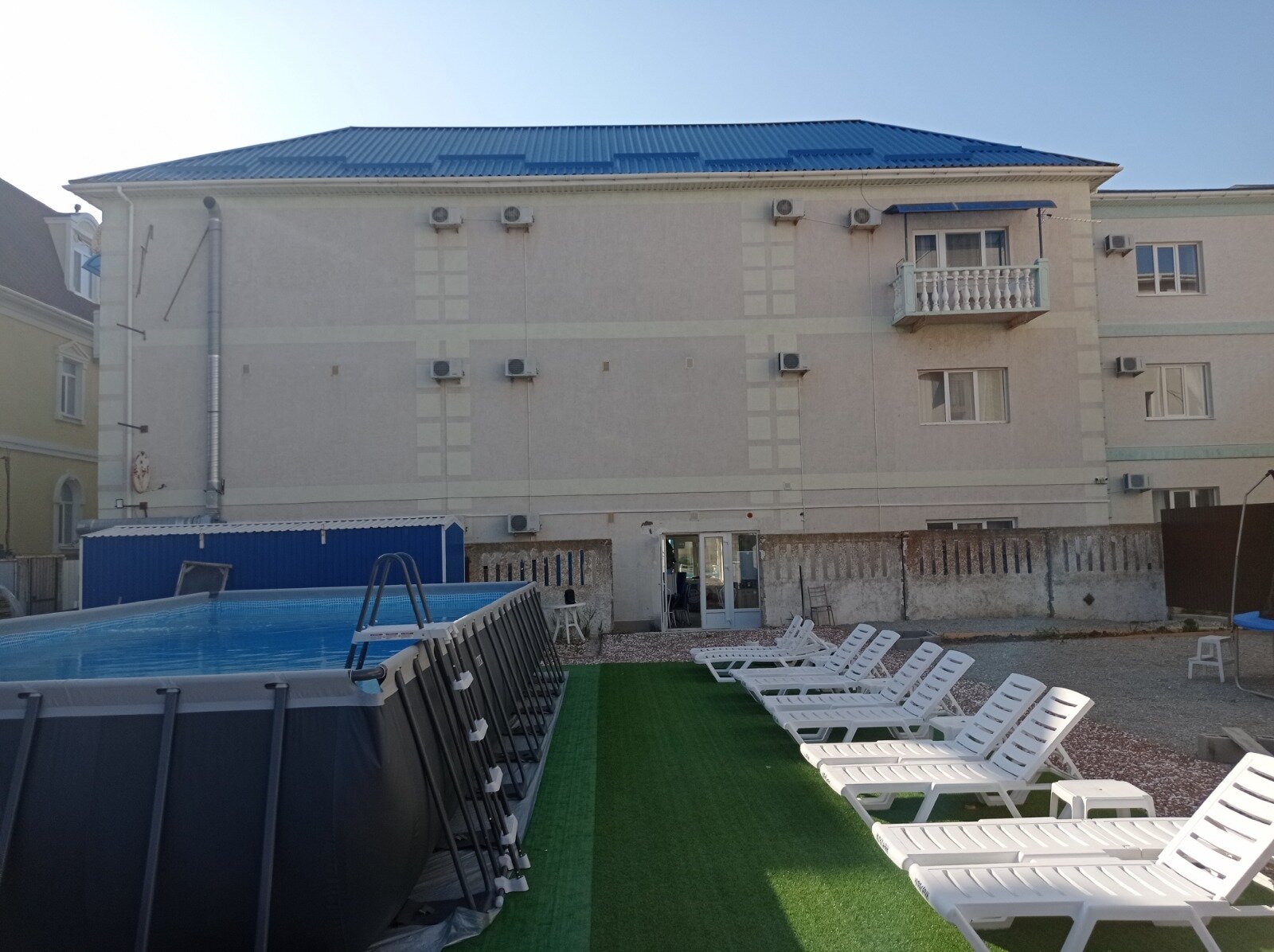 Фото Ультрамарин