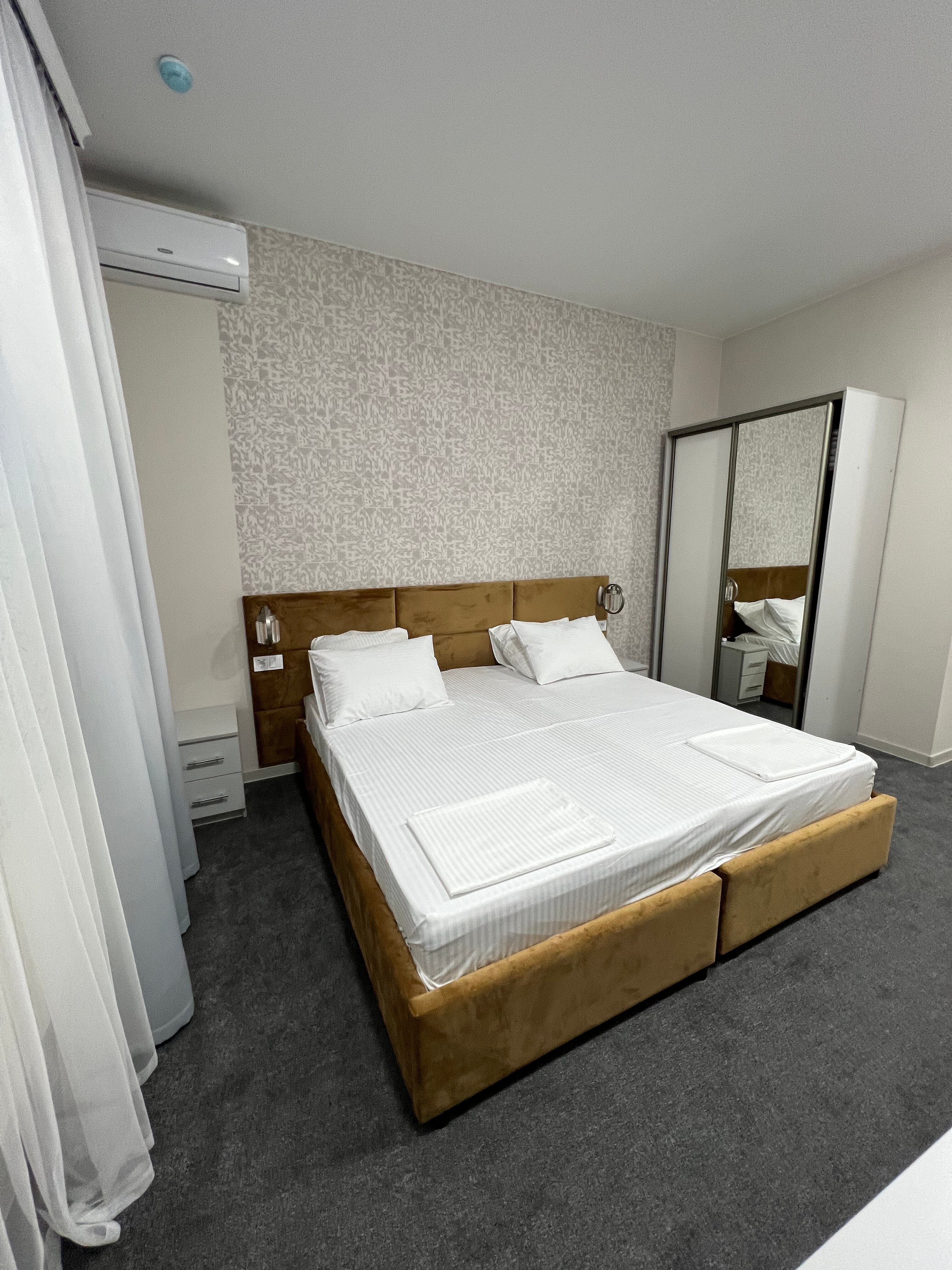 Фото Флагман