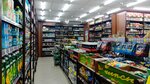 Krasnoe&Beloe (Vsevolodovo Village, mikrorayon Tsentralny, 1Б) ، محل بقالة