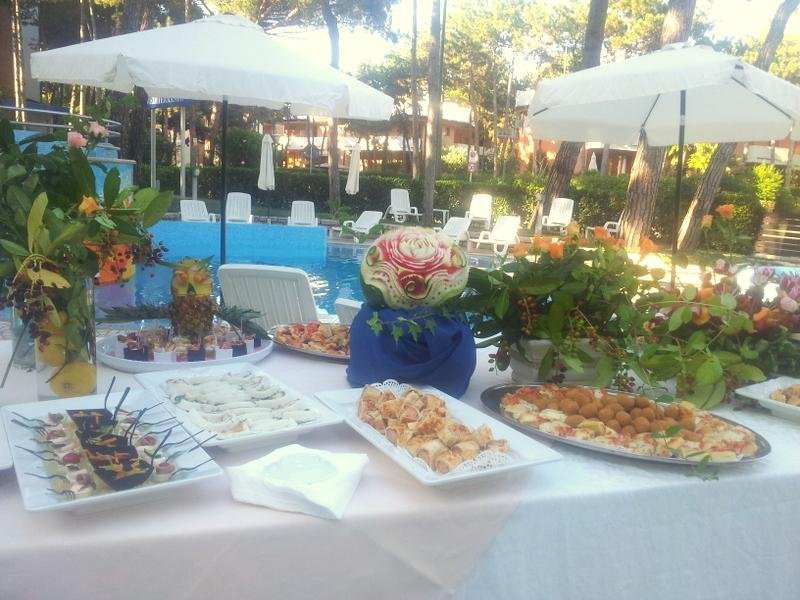 Фото Hotel Mediterraneo