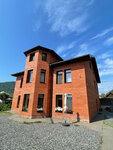 Guest house Ostrovskogo 11 (rabochiy posyolok Listvyanka, ulitsa Ostrovskogo, 11), hotel