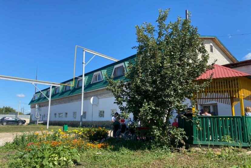 Photo: Yevrostroy, wallpaper store, Russia, Kirov, Bazovaya ulitsa, 8/2 - Yandex