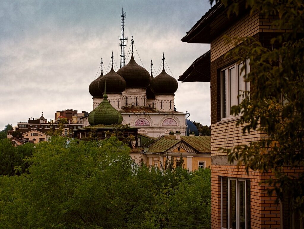 Православный храм Собор Успения Пресвятой Богородицы в Вятском Успенском Трифоновом монастыре, Киров, фото