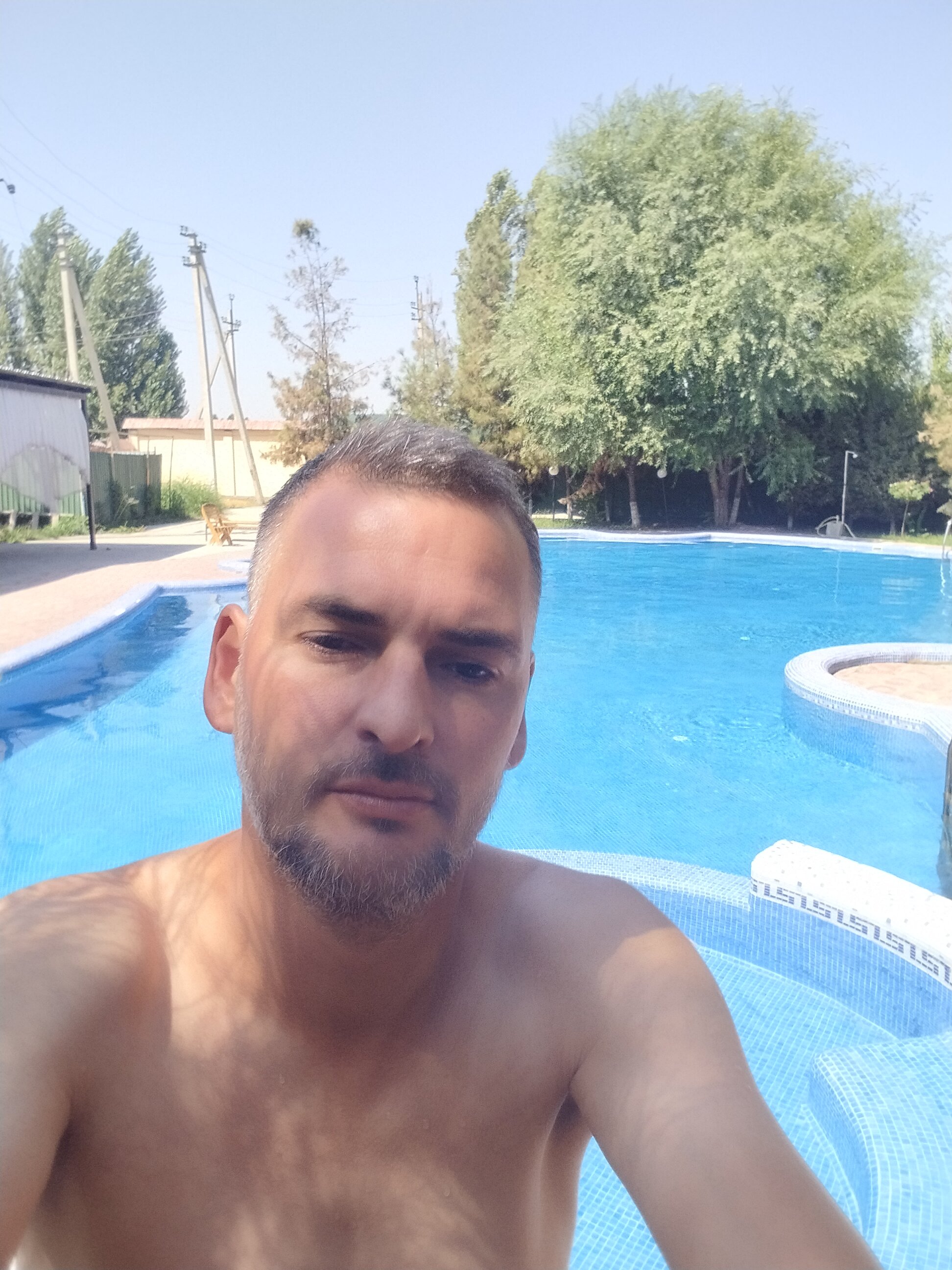 Атлантик бассейн в Ташкенте