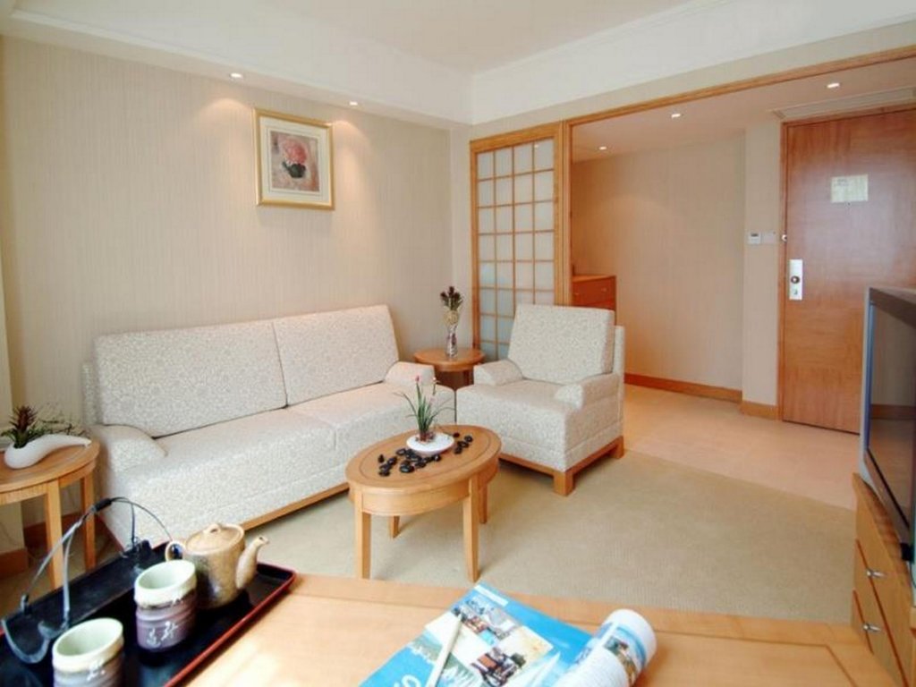 Фото Wharney Hotel