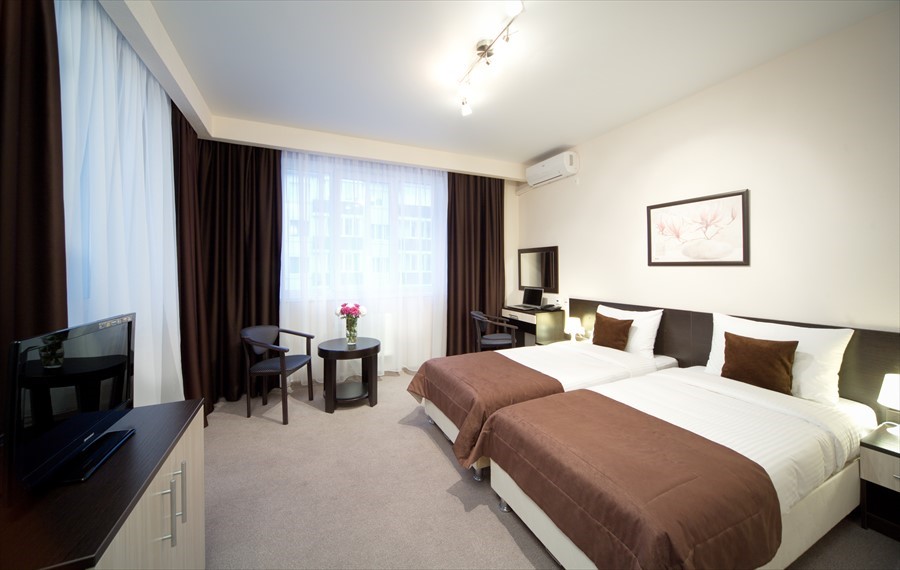 Фото Семейный Квартал