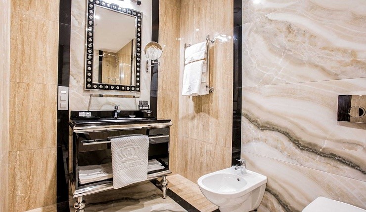 Фото Маджестик Бутик отель Делюкс