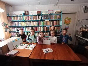 Библиотека (Voronezh Region, Semiluki, Molodyozhnaya ulitsa), library