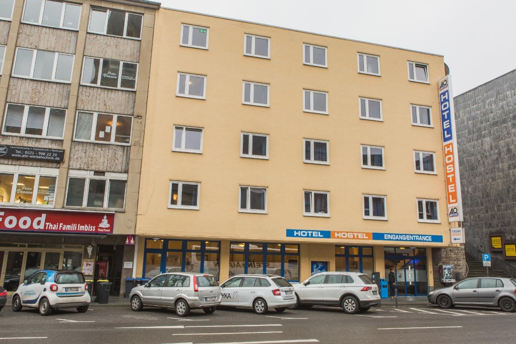 Фото a&o Köln Dom