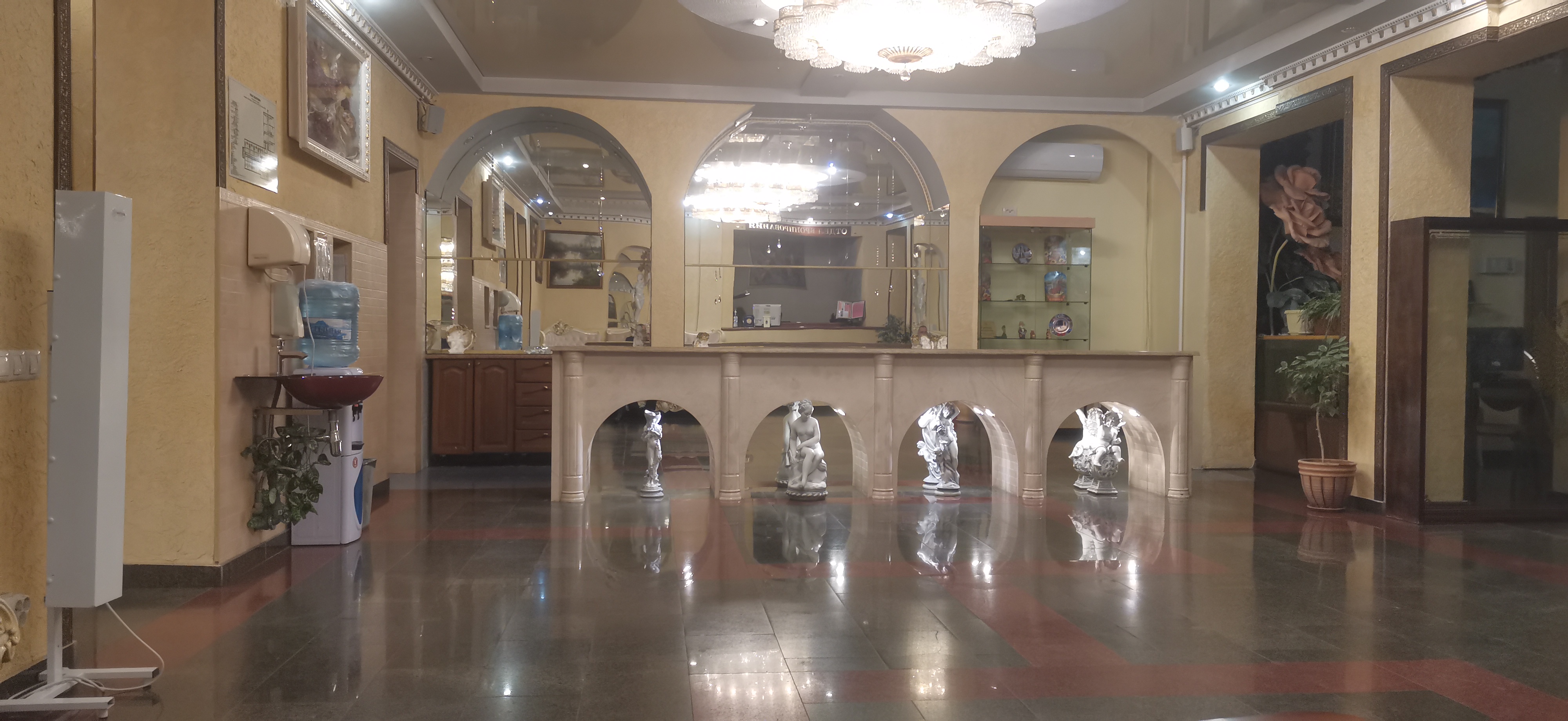 Фото Гранд отель Уют