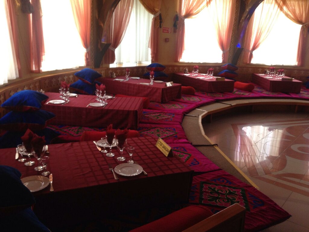 Restaurante Shanyrak, restoran kazakhskoy kukhni, , foto