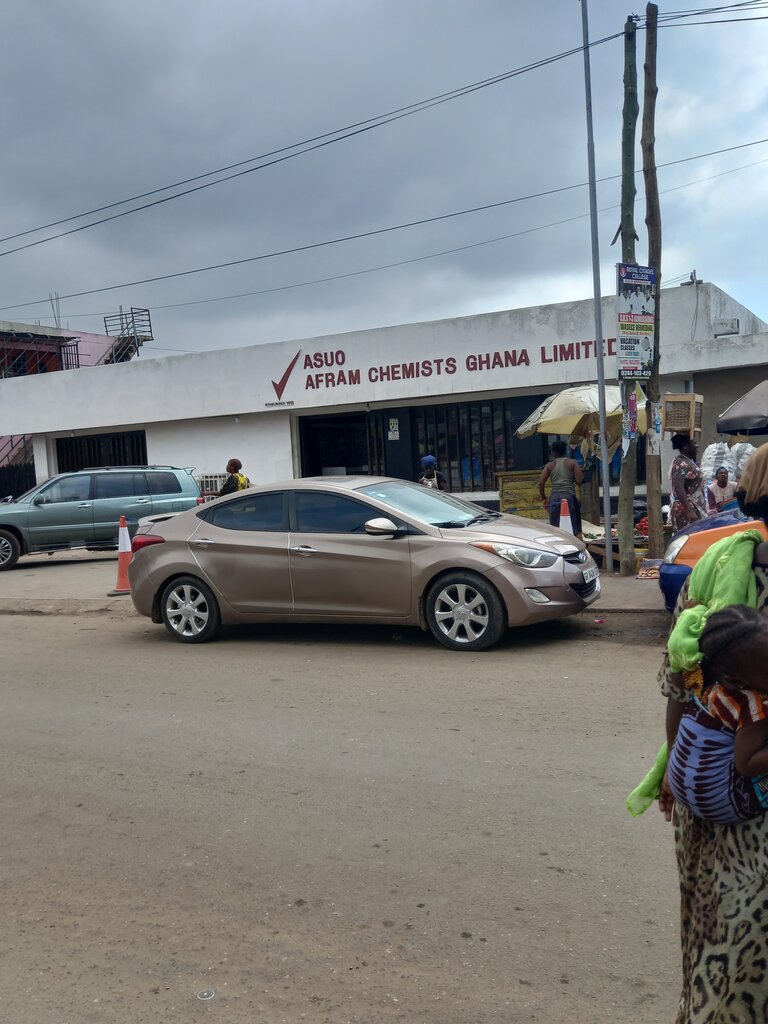 Pharmacy Asuo Afram, Accra, photo