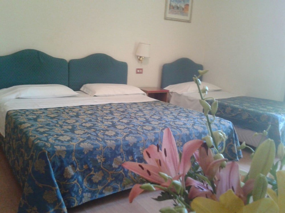 Фото Hotel Altavilla Dieci	