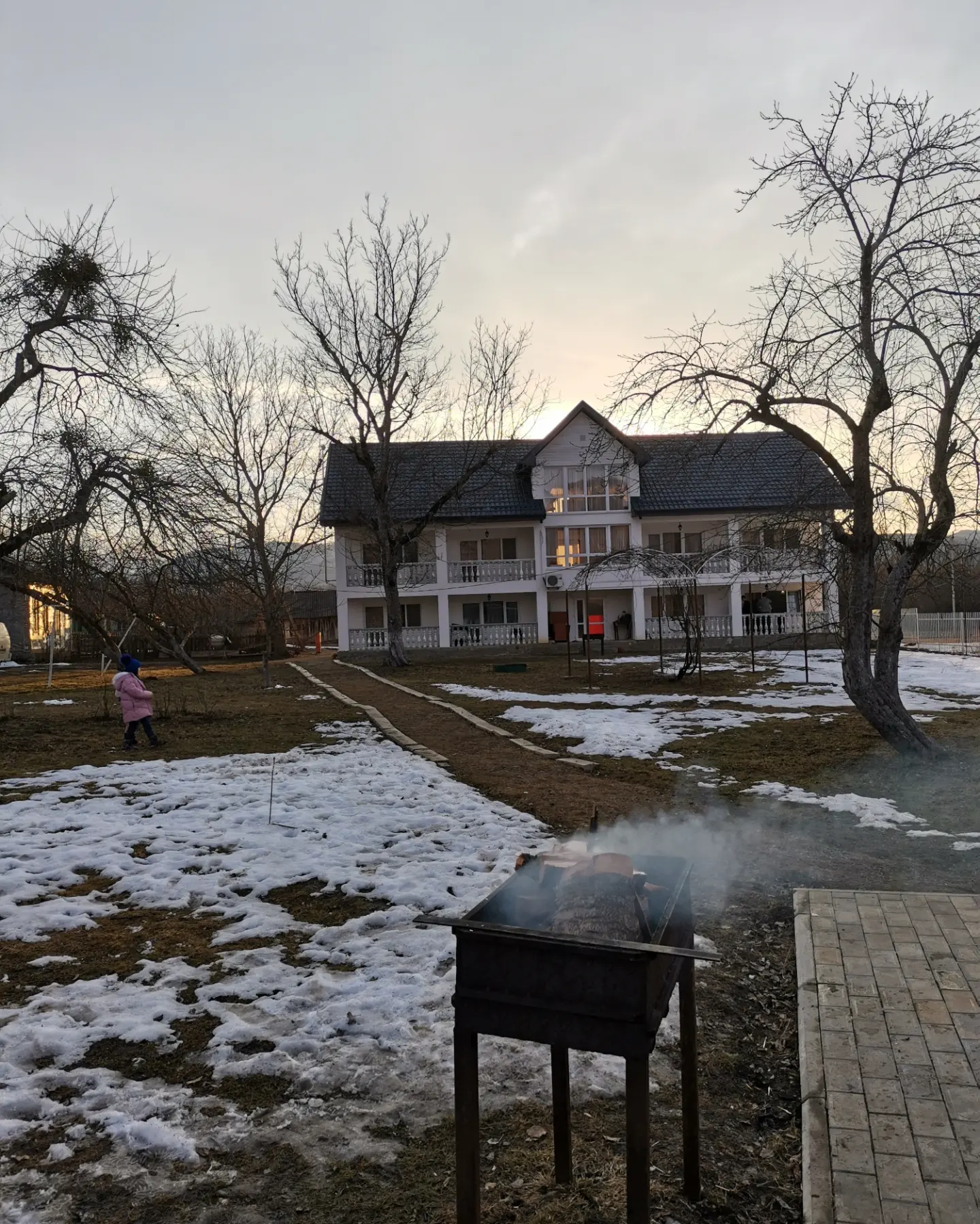 Фото Ореховая роща в Даховской