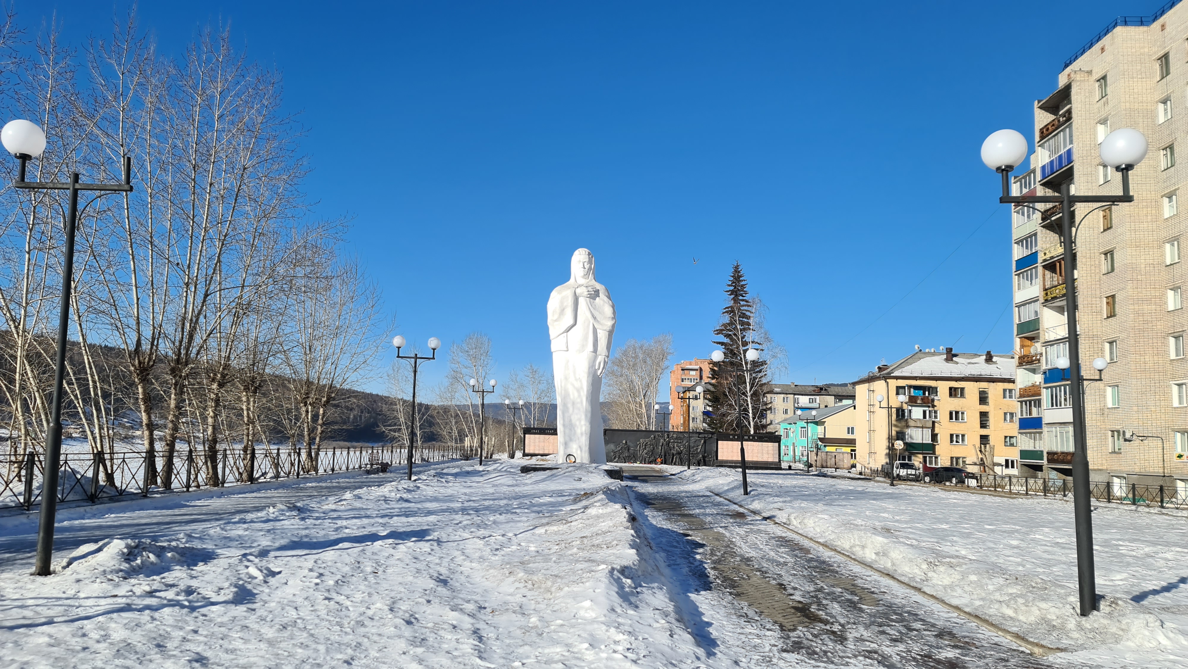 Фото Флагман