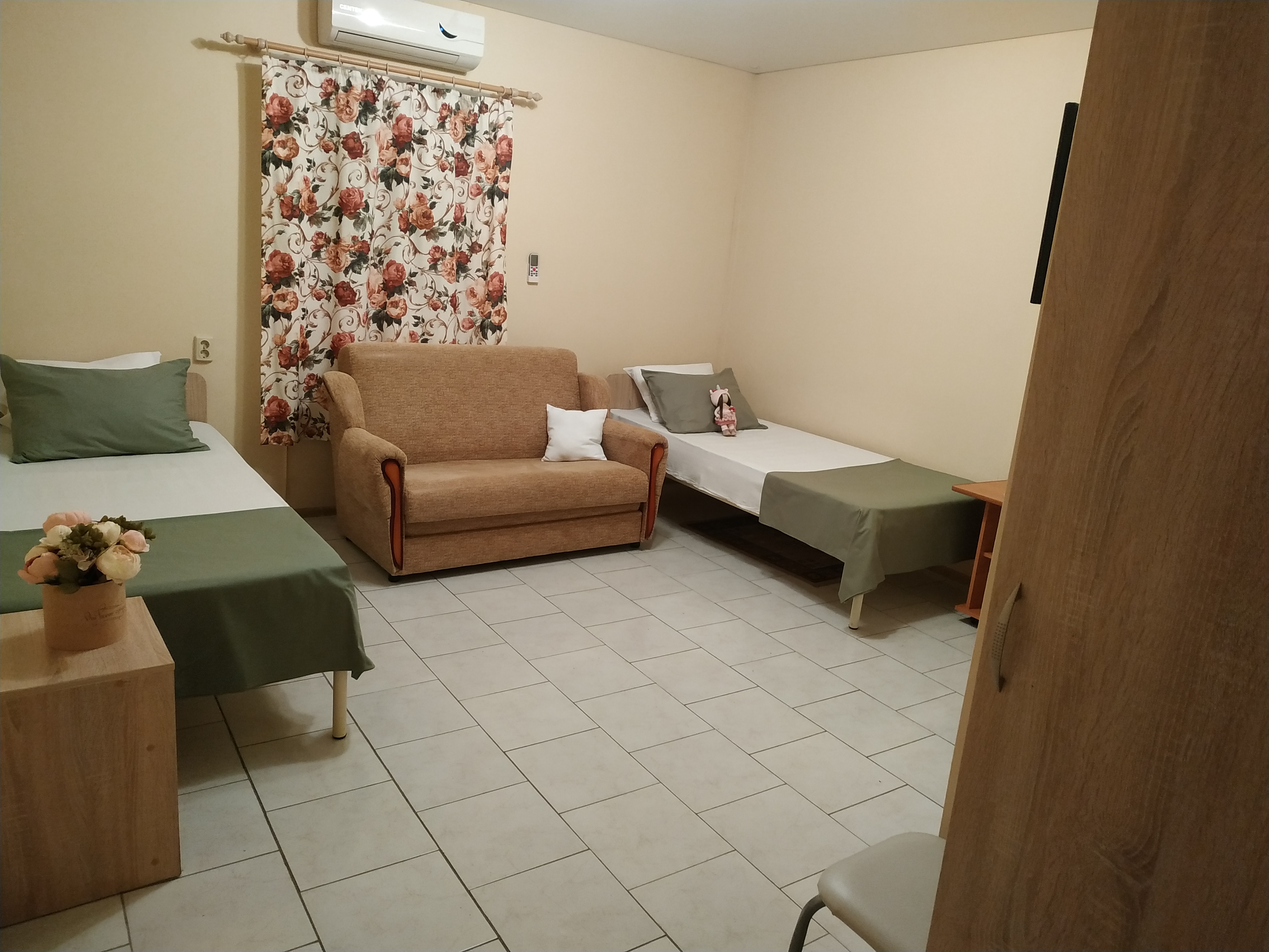 Фото Восточный берег