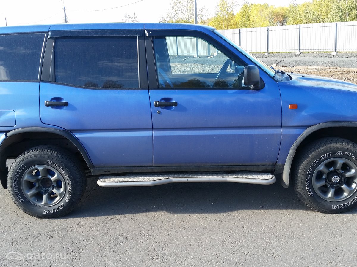 nissan terrano 1995 года